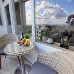 - Haus K, App 0k0801 Appartamento *