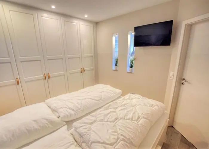 - Haus K, App 0k0801